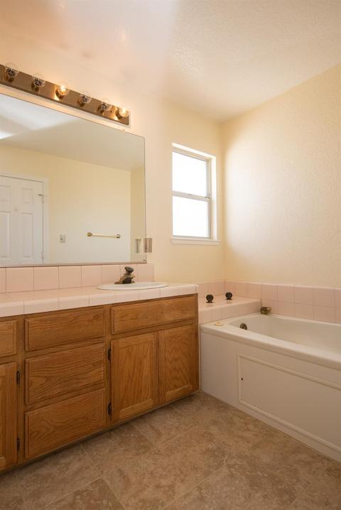 729 Redfield Ave, Modesto, CA 95357 photo 22