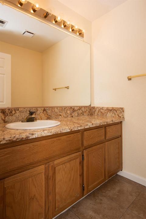729 Redfield Ave, Modesto, CA 95357 photo 18