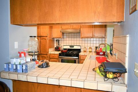 1004 Bordeaux Dr, Modesto, CA 95351 photo 14