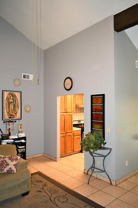 1004 Bordeaux Dr, Modesto, CA 95351 photo 12