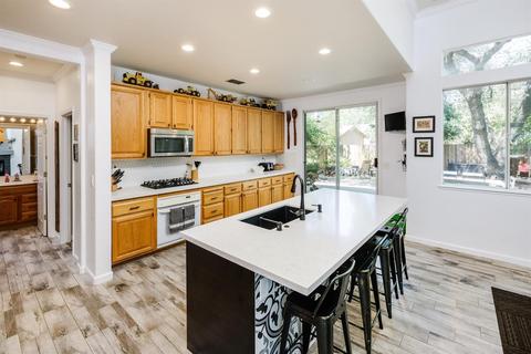 26 Diggins Dr, Folsom, CA 95630 photo 8