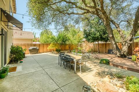 26 Diggins Dr, Folsom, CA 95630 photo 25
