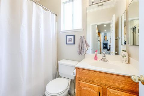 26 Diggins Dr, Folsom, CA 95630 photo 13