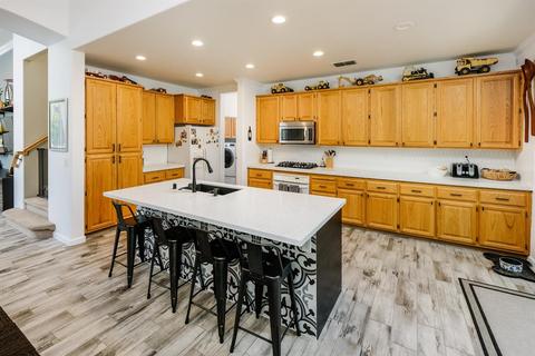 26 Diggins Dr, Folsom, CA 95630 photo 7