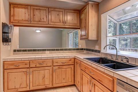 7066 Sunset Peak Ln, Georgetown, CA 95634 photo 18