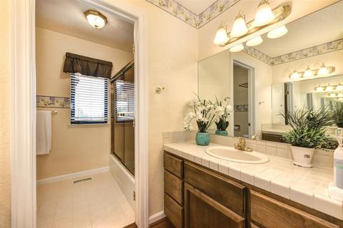 9854 Oakplace E, Folsom, CA 95630 photo 30