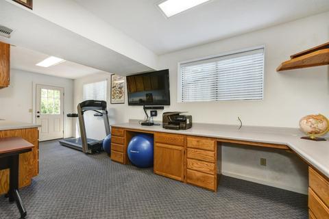 9854 Oakplace E, Folsom, CA 95630 photo 42