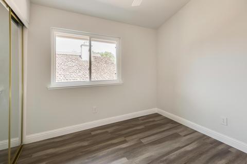 8425 Bramble Bush Cir, Antelope, CA 95843 photo 23