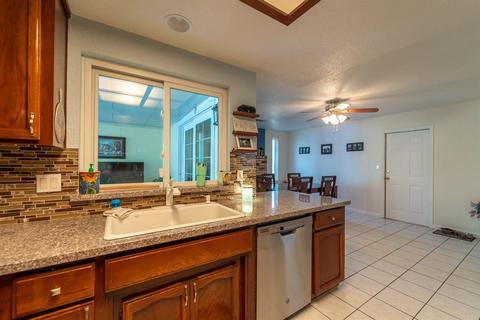 917 Multnomah Dr, Modesto, CA 95350 photo 10