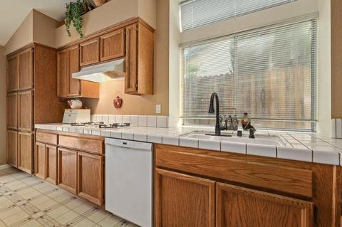 8510 Windford Way, Antelope, CA 95843 photo 13