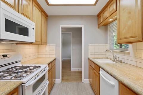 2019 Debbie Ln, Lodi, CA 95242 photo 8