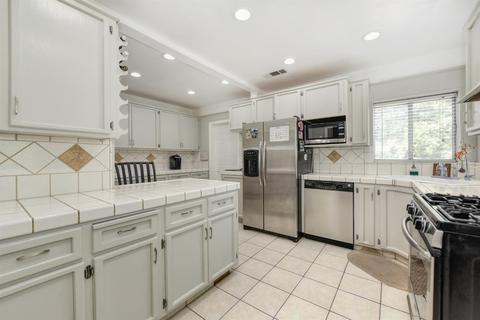 129 Wilson Ave, Modesto, CA 95354 photo 17
