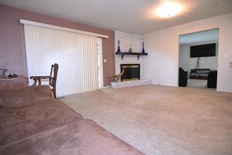 621 Meadowlark Dr, Turlock, CA 95382 photo 12