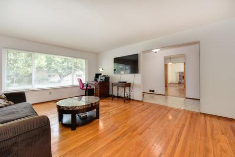 2000 Santa Lucia Way, Carmichael, CA 95608 photo 8