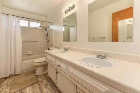 2000 Santa Lucia Way, Carmichael, CA 95608 photo 20