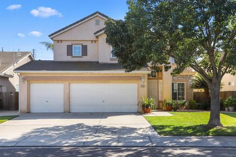 2304 Steinbeck Dr, Modesto, CA 95356 photo 2