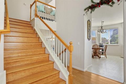 2304 Steinbeck Dr, Modesto, CA 95356 photo 25