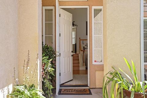 2304 Steinbeck Dr, Modesto, CA 95356 photo 4