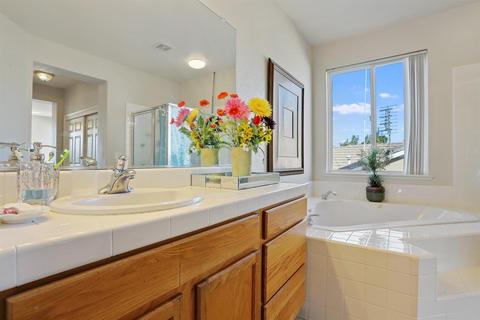 2304 Steinbeck Dr, Modesto, CA 95356 photo 34