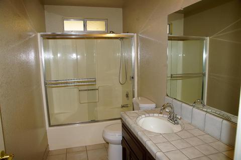 2217 Sunmist Ln, Modesto, CA 95355 photo 9