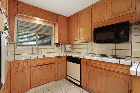 504 Grace Ave, Modesto, CA 95356 photo 8