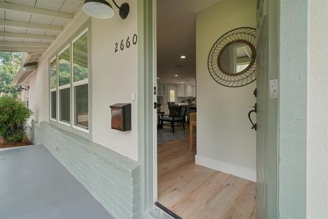2660 Carmichael Way, Carmichael, CA 95608 photo 2