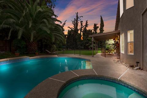 800 Hedgestone Way, Modesto, CA 95355 photo 4