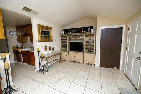 905 Stone Pine Way, Modesto, CA 95351 photo 9