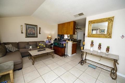 905 Stone Pine Way, Modesto, CA 95351 photo 6