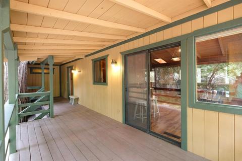 449 Pine St, Grass Valley, CA 95945 photo 2