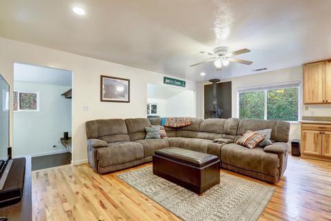 22 Maywood Ln, Applegate, CA 95703 photo 8