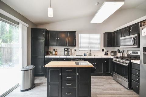 1240 Shawn Ct, Lathrop, CA 95330 photo 8