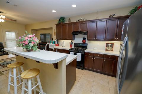 1701 E Springer Dr, Turlock, CA 95382 photo 14