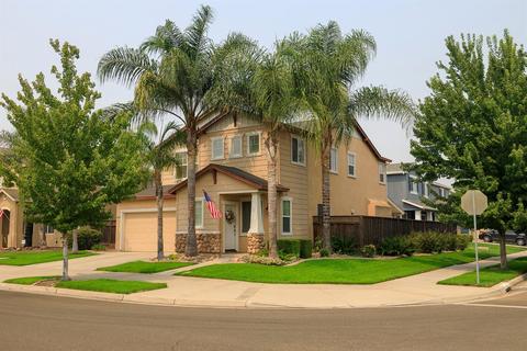 1701 E Springer Dr, Turlock, CA 95382 photo 1