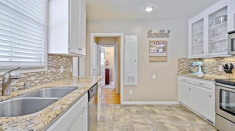 429 Olive Ave, Modesto, CA 95350 photo 13
