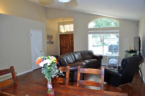 35 Shakespear Ct, Tracy, CA 95376 photo 9