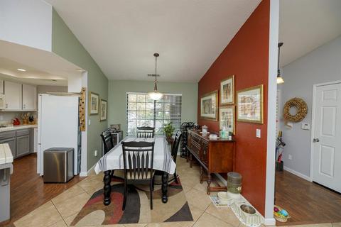 2208 Crocker Ln, Modesto, CA 95358 photo 5