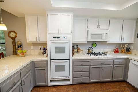 2208 Crocker Ln, Modesto, CA 95358 photo 9