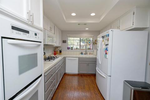 2208 Crocker Ln, Modesto, CA 95358 photo 8