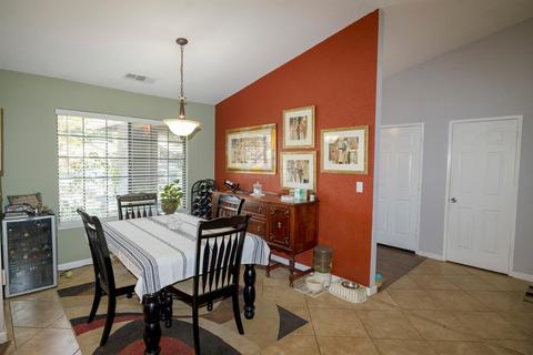 2208 Crocker Ln, Modesto, CA 95358 photo 4