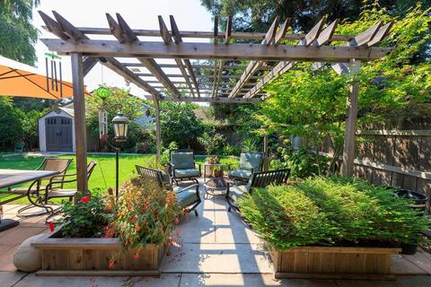 2208 Crocker Ln, Modesto, CA 95358 photo 25