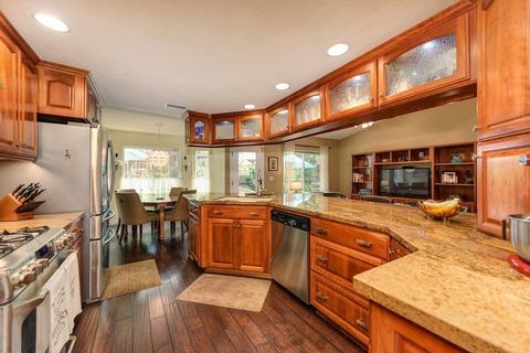 8022 Falcon View Dr, Antelope, CA 95843 photo 11