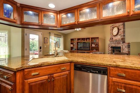 8022 Falcon View Dr, Antelope, CA 95843 photo 12