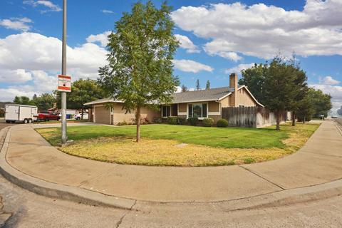 770 Pomona Ct, Turlock, CA 95382 photo 4