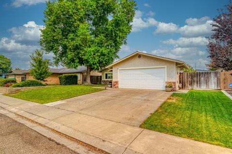 1447 Harvest Dr, Ripon, CA 95366 photo 4