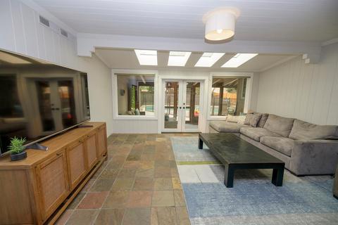 209 Griswold Ave, Modesto, CA 95350 photo 17