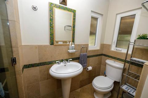 209 Griswold Ave, Modesto, CA 95350 photo 34