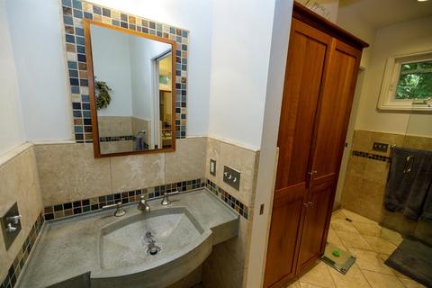 209 Griswold Ave, Modesto, CA 95350 photo 42