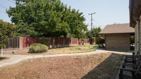 585 N St, Lathrop, CA 95330 photo 5