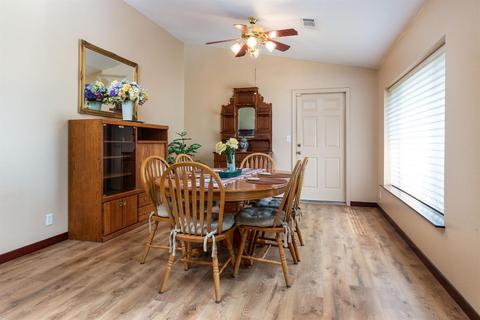 3575 Sue Pam Dr, Carmichael, CA 95608 photo 3